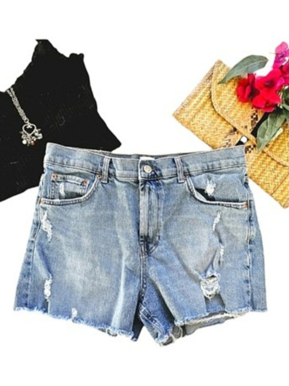 BDG Distressed Denim Shorts Women’s High Rise Cutoff Jean Frayed Hem Size 31 Y2K